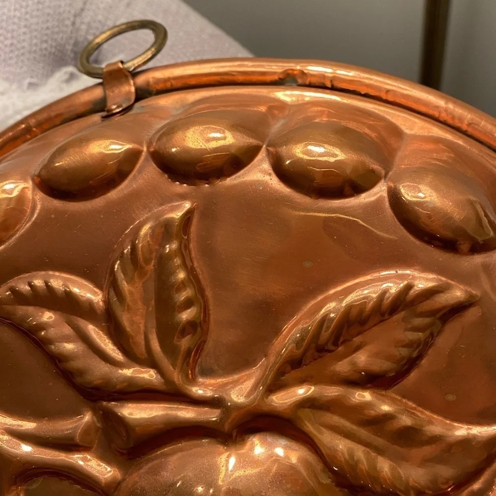 Copper Large Cake Jello Mold Tulip Flowers Grapes Tin Lined - w/Hook   Vintage